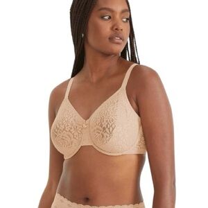 Wacoal Halo Lace Molded Underwire Bra - NWT - 30DD
